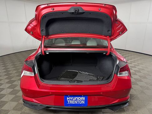 Used 2023 Hyundai Elantra Limited w/ Cargo Package FWD image 18