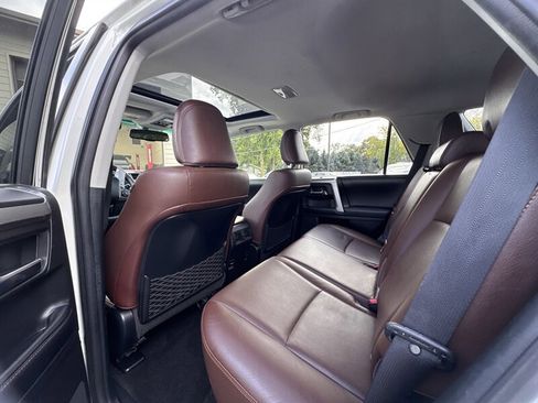 Used 2016 Toyota 4Runner Limited image 12