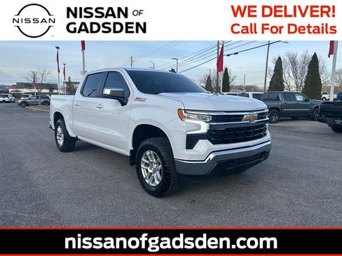 Used 2024 Chevrolet Silverado 1500 LT image 1