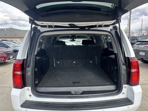 Used 2020 Chevrolet Suburban LS w/ Max Trailering Package AWD/4WD image 11
