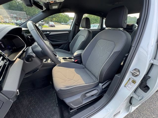 Certified 2026 Volkswagen Jetta Sport FWD image 29