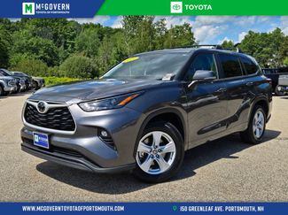 Used 2024 Toyota Highlander LE FWD video 1