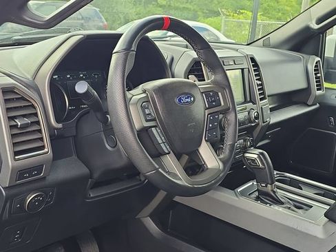 Used 2017 Ford F150 Raptor w/ Equipment Group 802A Luxury AWD/4WD image 7