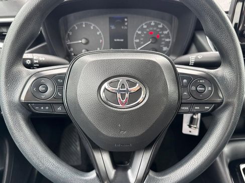 Used 2024 Toyota Corolla LE image 16