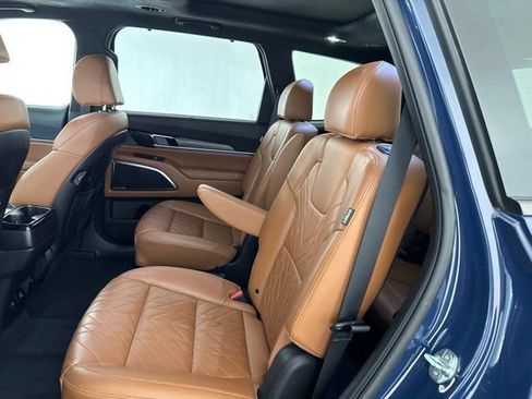 Certified 2024 Kia Telluride SX Prestige X-Line AWD/4WD image 28