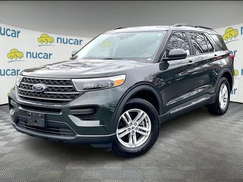 Used 2022 Ford Explorer XLT AWD/4WD image 12