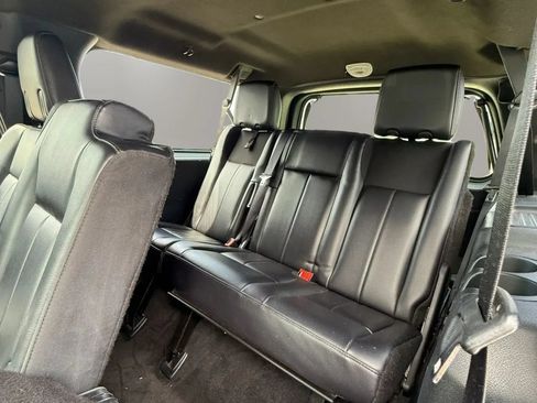 Used 2016 Ford Expedition EL Limited w/ Equipment Group 301A AWD/4WD image 12