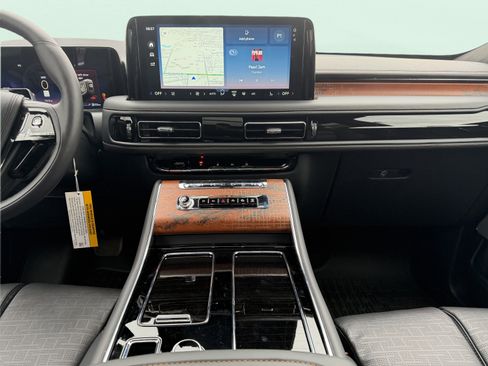 New 2026 Lincoln Aviator Black Label w/ Dynamic Handling Package AWD/4WD image 20