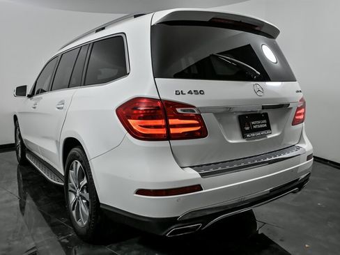 Used 2014 Mercedes-Benz GL 450 4MATIC w/ Lighting Package image 8