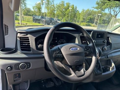 Used 2025 Ford Transit 250 Low Roof w/ Exterior Upgrade Package RWD image 12