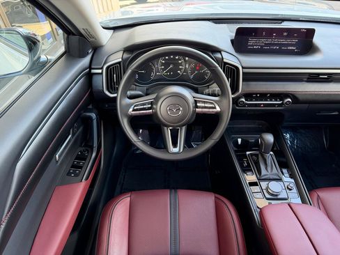 Used 2025 MAZDA CX-50 AWD 2.5 Hybrid w/ Premium Pkg image 5