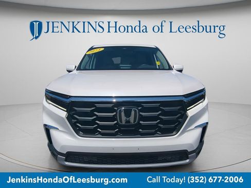 Used 2024 Honda Pilot EX-L image 9