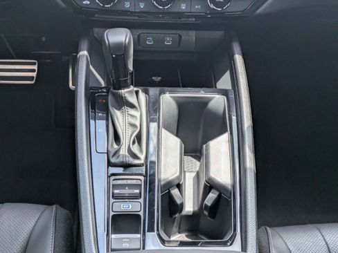 Used 2025 Honda Accord Sport image 17