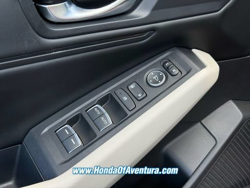 Certified 2023 Honda Accord EX image 22