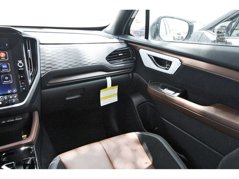 New 2026 Subaru Forester Touring AWD/4WD image 10