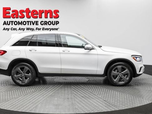 Used 2021 Mercedes-Benz GLC 300 4MATIC w/ Driver Assistance Package image 4
