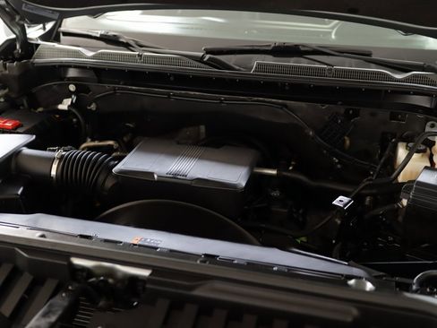 Used 2024 GMC Sierra 2500 SLE w/ SLE Value Package; image 32