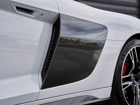 Used 2021 Audi R8 V10 performance image 12