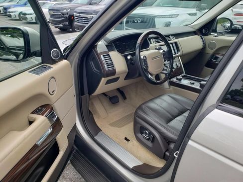 Used 2016 Land Rover Range Rover HSE AWD/4WD image 9