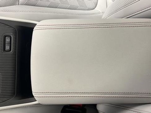 New 2026 Jeep Cherokee Overland w/ Trailer Tow Group image 27