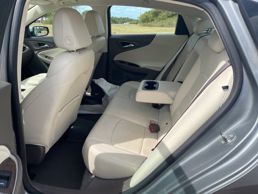 Used 2024 Chevrolet Malibu LT FWD image 33