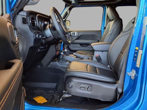 New 2025 Jeep Wrangler Unlimited Rubicon 392 image 25