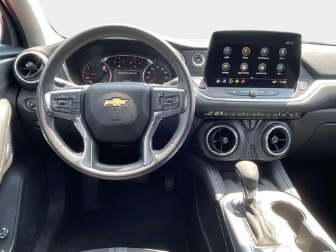 Used 2024 Chevrolet Blazer LT w/ Convenience Package FWD image 12