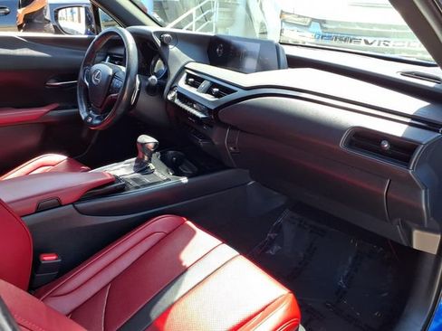 Used 2019 Lexus UX 200 F Sport w/ F Sport Premium Package FWD image 29