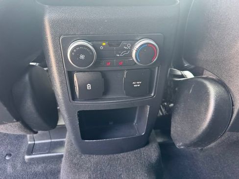 Used 2020 Ford Explorer Platinum w/ Premium Technology Package AWD/4WD image 26