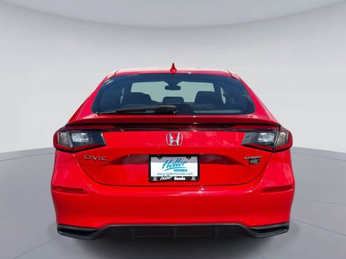 Certified 2024 Honda Civic Sport image 5
