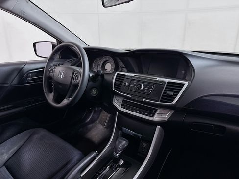 Used 2013 Honda Accord Sport image 23