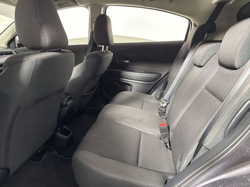 Used 2022 Honda HR-V LX image 16