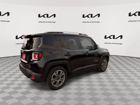 Used 2017 Jeep Renegade Limited FWD image 8