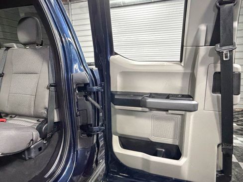 Used 2020 Ford F250 XLT w/ XLT Premium Package image 37