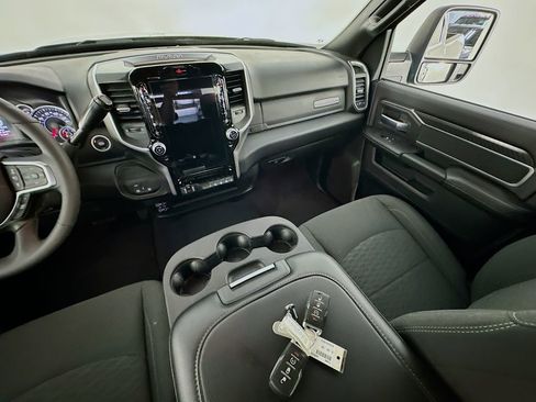 Used 2026 RAM 2500 Big Horn AWD/4WD image 11