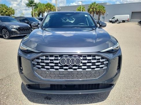 Used 2025 Audi Q5 Prestige AWD/4WD image 3