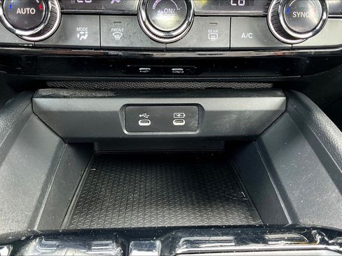 Used 2023 Honda Accord Sport image 25