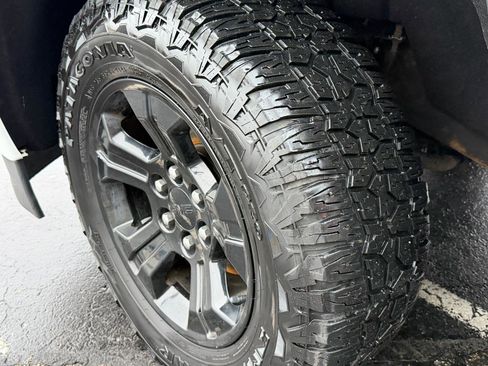 Used 2017 GMC Sierra 1500 SLT w/ All Terrain X Package image 30