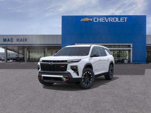 New 2027 Chevrolet Traverse Z71 w/ Driver Confidence Package AWD/4WD image 8