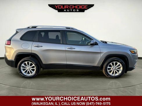 Used 2020 Jeep Cherokee Latitude FWD image 6