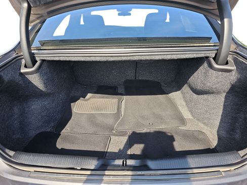 Used 2020 Dodge Charger SXT RWD image 25