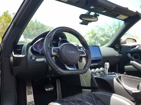 Used 2011 Audi R8 V10 image 35