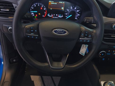 Used 2020 Ford Escape S image 14