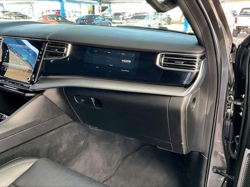Used 2023 Jeep Wagoneer Series II image 19