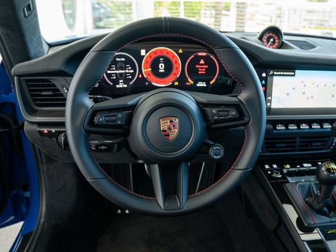 Certified 2026 Porsche 911 GT3 w/ Weissach Package RWD image 21