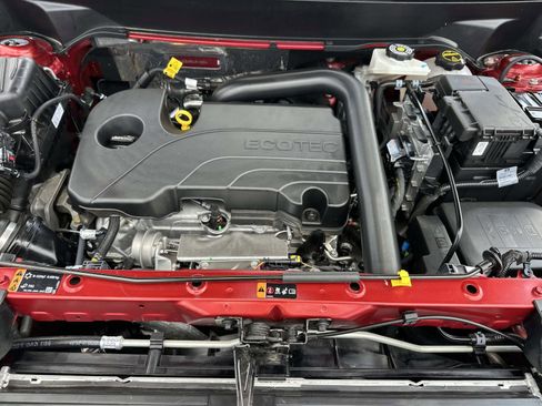Certified 2024 Chevrolet Equinox LT w/ LPO, Floor Liner Package AWD/4WD image 10