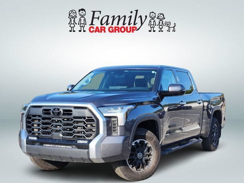 Used 2022 Toyota Tundra Limited AWD/4WD image 1