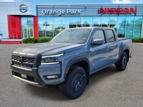 New 2026 Nissan Frontier PRO-4X w/ Tow Package AWD/4WD image 4