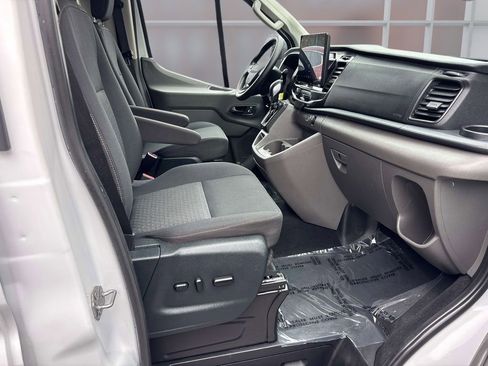 Used 2023 Ford Transit 350 XLT RWD image 16