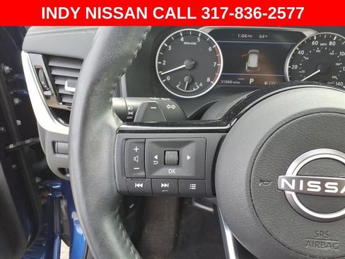 Used 2023 Nissan Rogue SL image 20